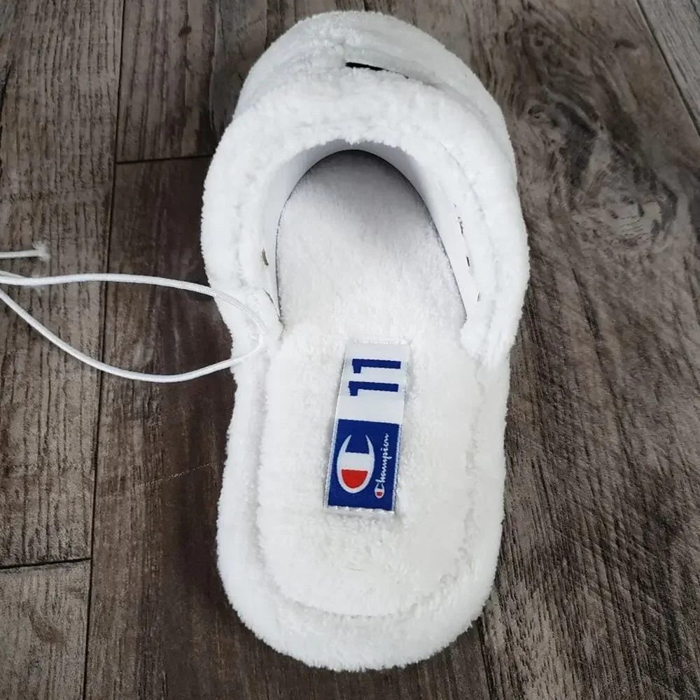 Champion Motel Slippers Youth Size 11 Terrycloth Girls Hard Sole Cushioned White